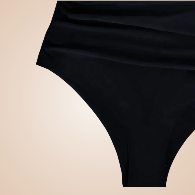 Maillot de bain sculptant noir taille haute avec finition lisse.