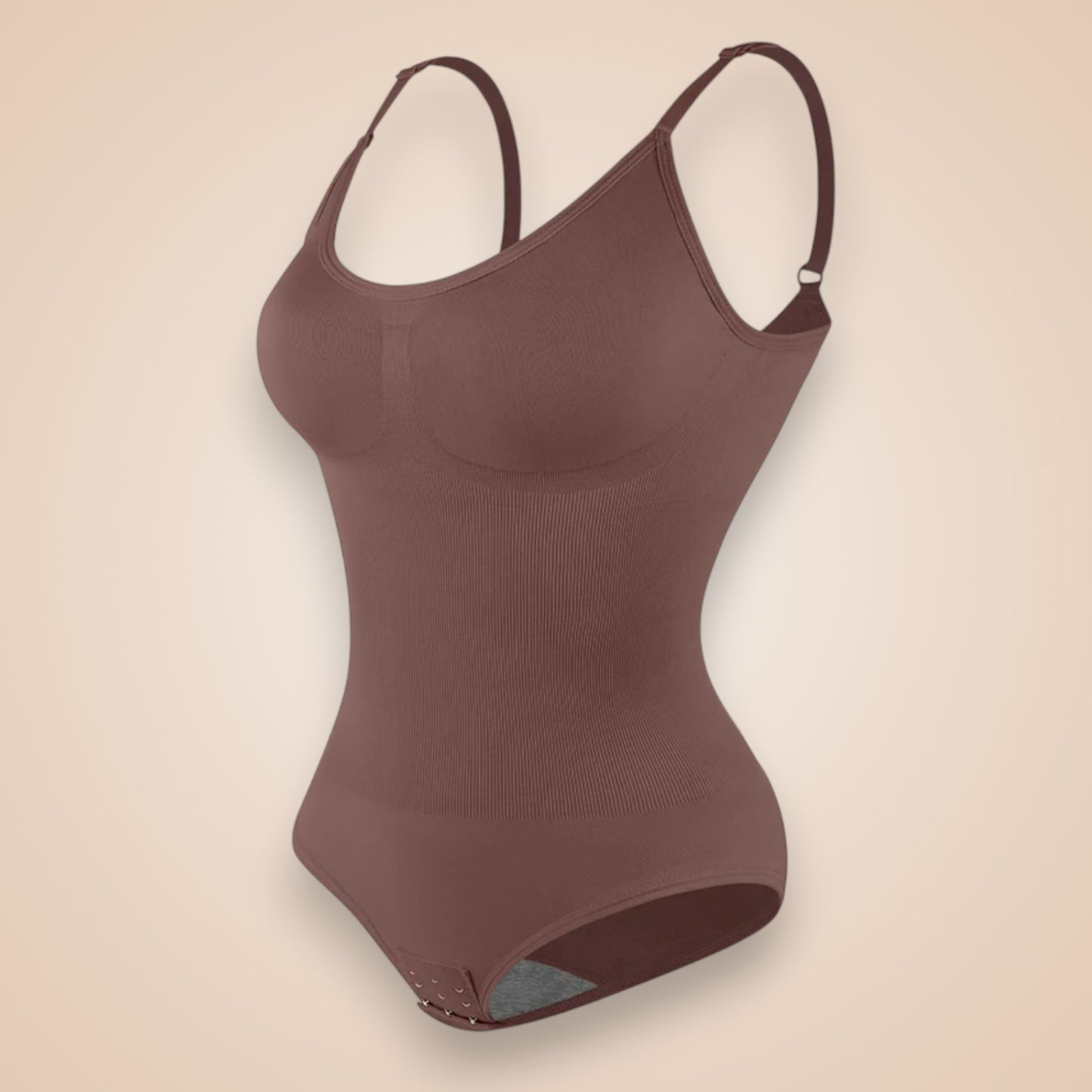 Body gainant marron pour femme, lingerie sculptante avec bretelles réglables et fermeture à agrafes, effet ventre plat et galbe naturel, body amincissant confortable et invisible.