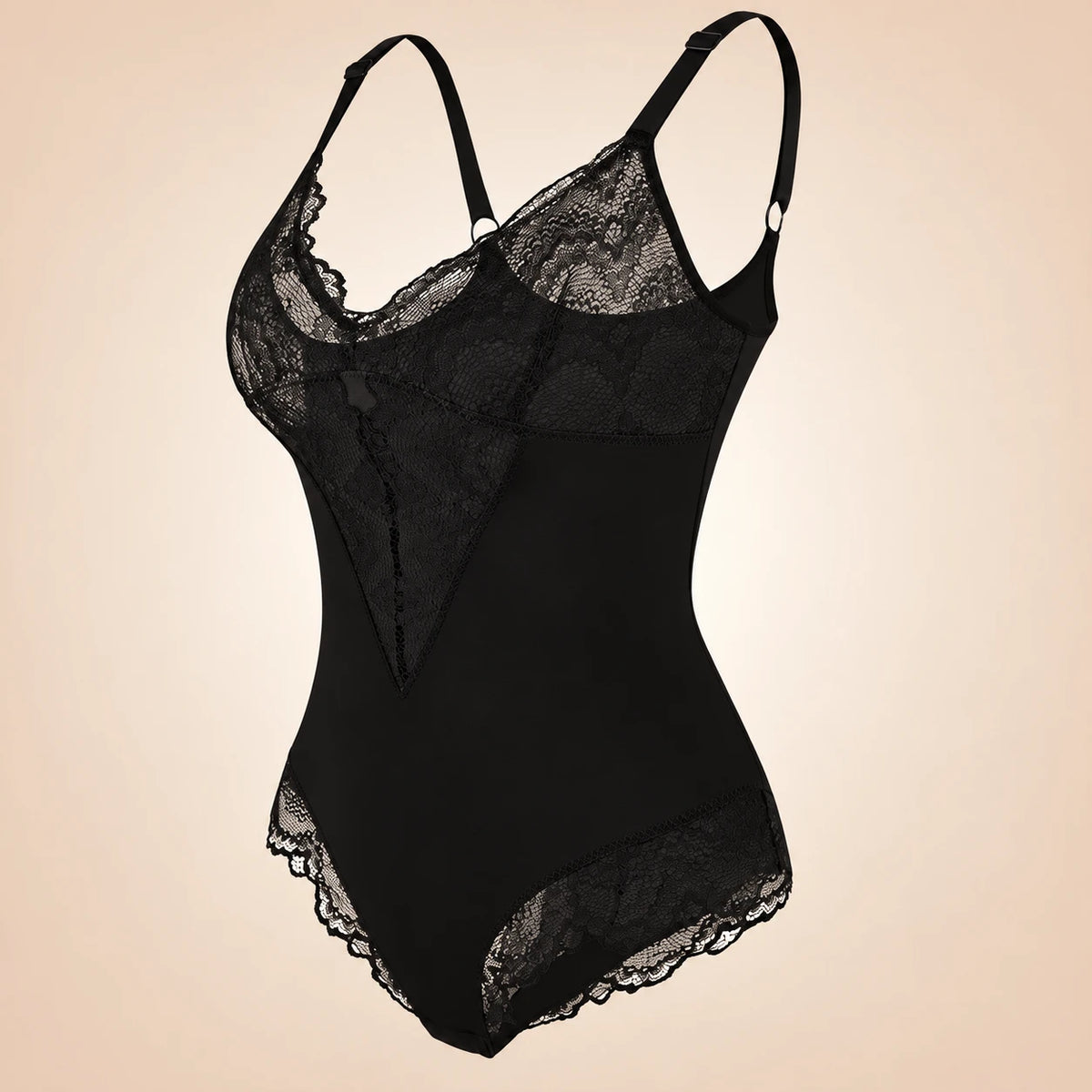 Body gainant Oba noir à décolleté en dentelle, vue de trois quarts sur fond beige.