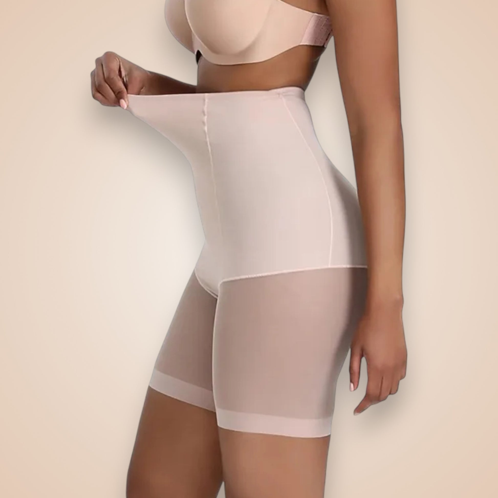 Short gainant nude femme extensible taille haute, lingerie sculptante effet ventre plat avec tissu stretch et jambes transparentes pour un maintien confortable.